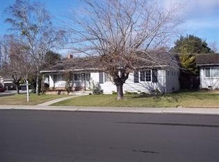 2711 Del Rio Dr, Stockton, CA 95204