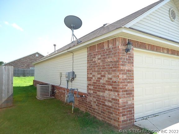5th image of 8791 S 262nd East Ave