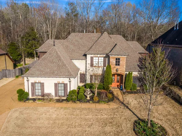 4490 Village Gate Dr, Arlington, TN 38002