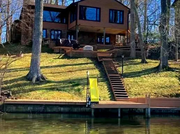 115 Edgemont Ln, Locust Grove, VA 22508