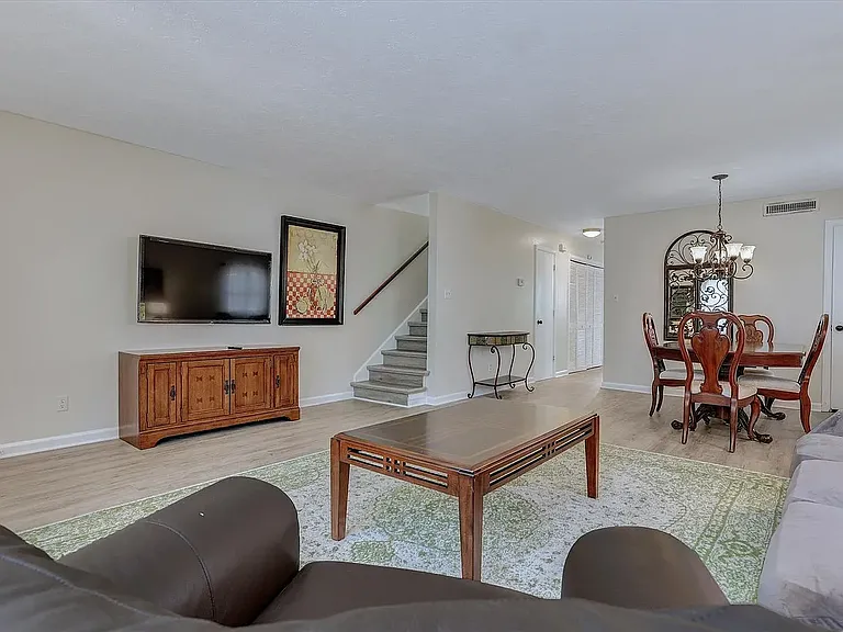 3 Berkeley Pl #3B — Photo 8