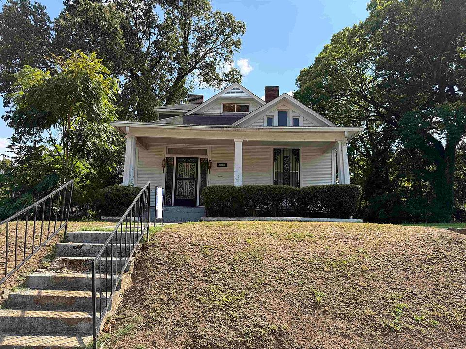 1st image of 541 E Trigg Ave
