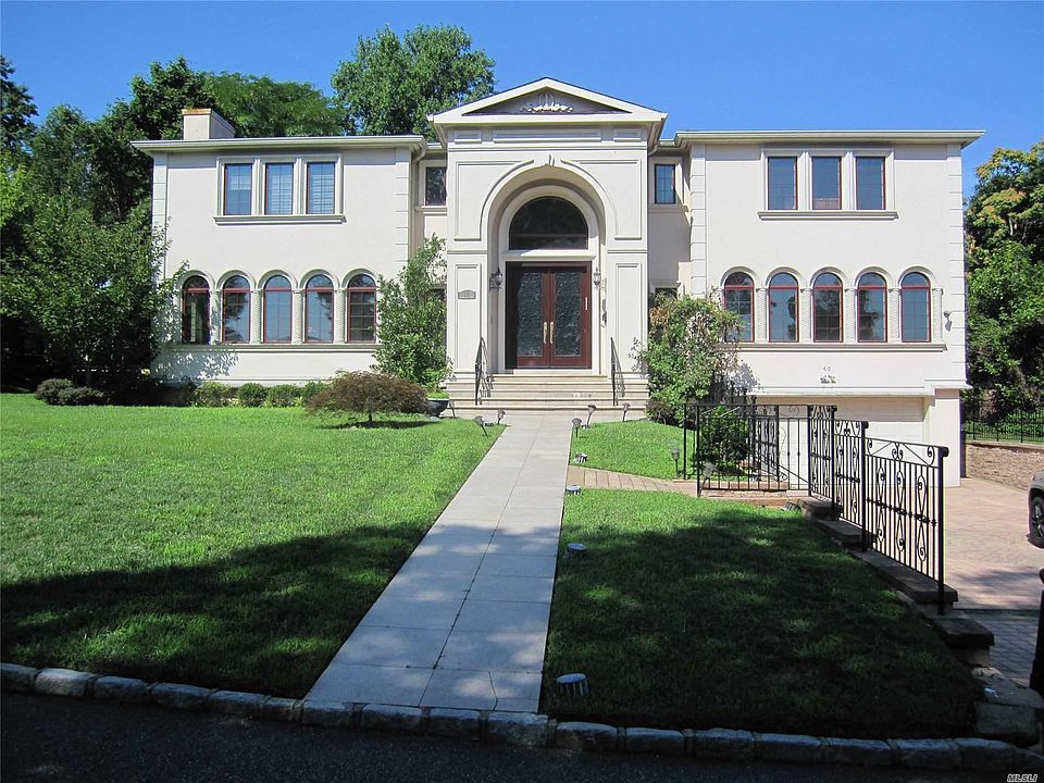 1st image of 60 Dickenson Pl