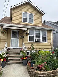 9020 New York Avenue