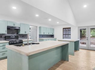 3401 Lockhaven St, Kilgore, TX 75662