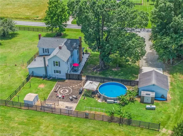 2842 Spencer Rd, Archdale, NC 27263