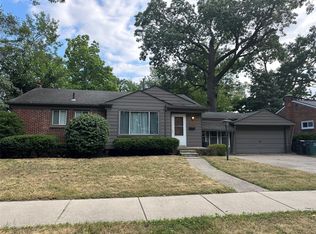 8501 Northfield Blvd, Oak Park, MI 48237