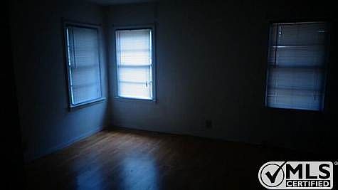 5th image of 7551 Willis Ave
