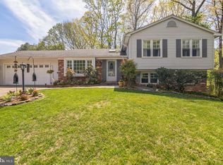 7887 Godolphin Dr, Springfield, VA 22153