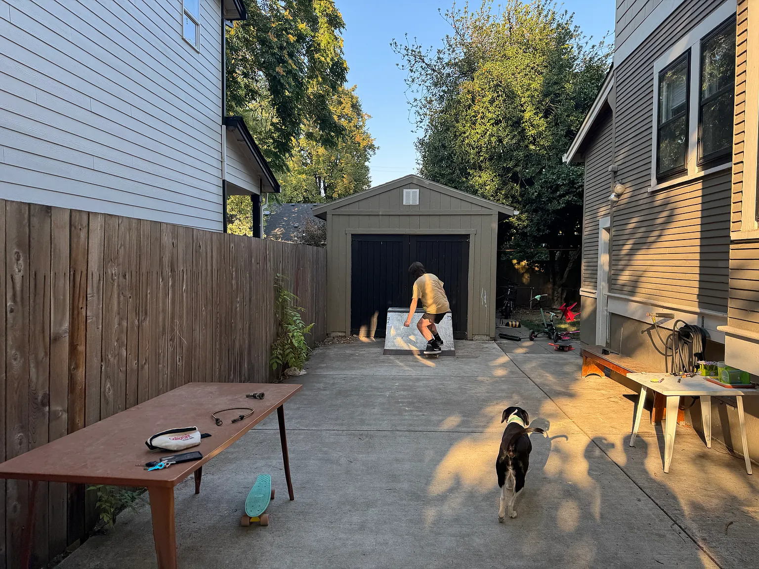 3 bed, 2.5 bath, 2456 sqft, $3,300 — Photo 4