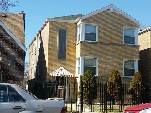 2nd image of 7138 S Francisco Ave