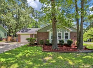 991 Rim Rd, Fayetteville, NC 28314