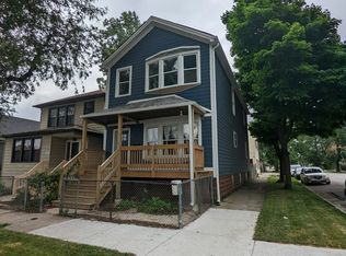 659 W 43rd Pl #1, Chicago, IL 60609