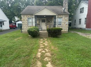 105 Halls Ln, Lexington, KY 40504