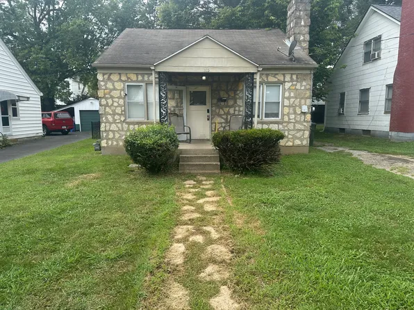 105 Halls Ln, Lexington, KY 40504