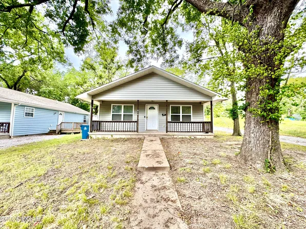 414 N Cox Ave, Joplin, MO 64801