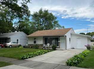 10150 Troy St, Oak Park, MI 48237