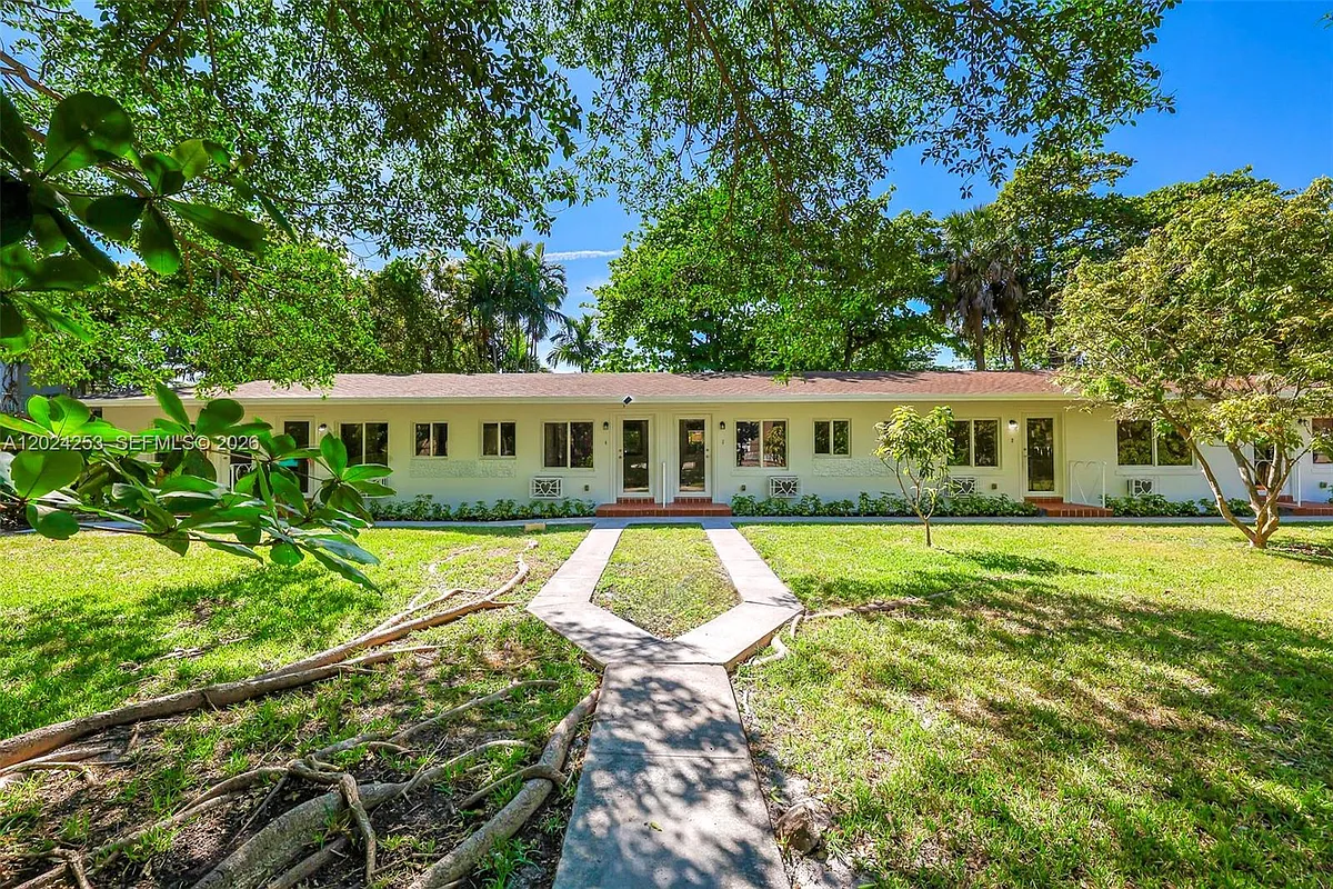 Photo 2 of 20 - 8440 NE 1st Ave #1 - Miami, FL Building Photo - 8440 NE 1st Ave #1