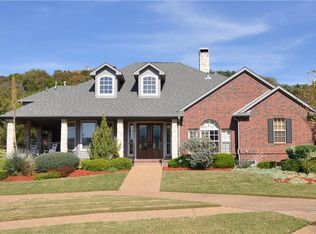 2235 Mountain Lakes Dr, Cedar Hill, TX 75104