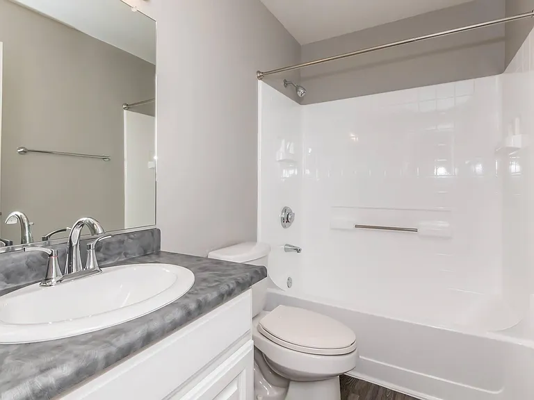 Palm Court Apartment Homes — Photo 51