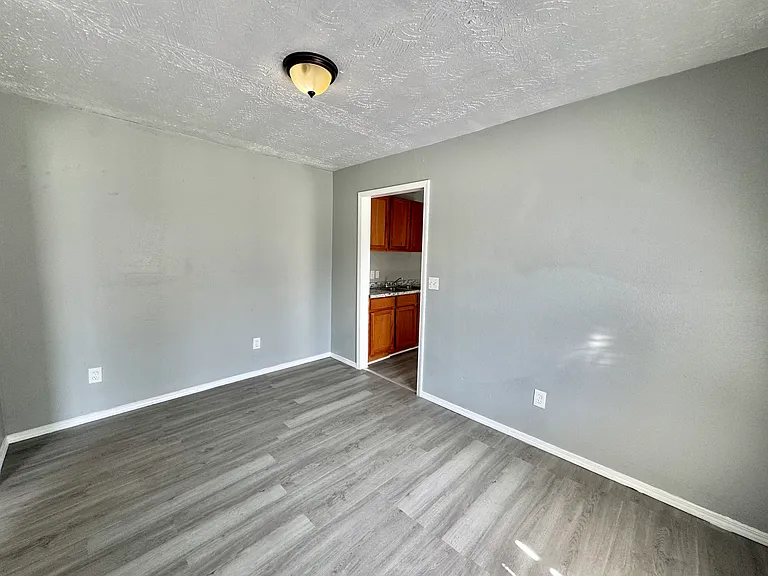 1501 SW 30th St #1501 — Photo 12