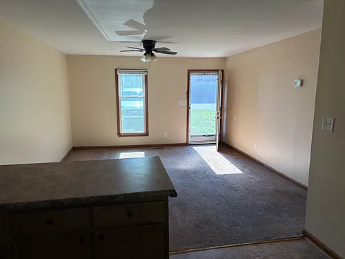 415 N Melville St #415 Photo 1