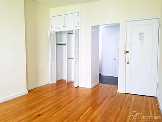 Rented by City Connections Realty