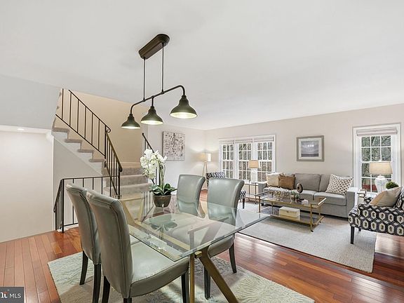 5th image of 8967 Omega Ct