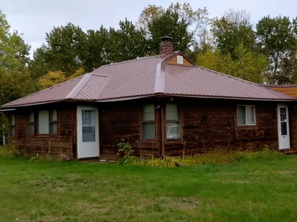 208 Pine Ave NW, Bagley, MN 56621
