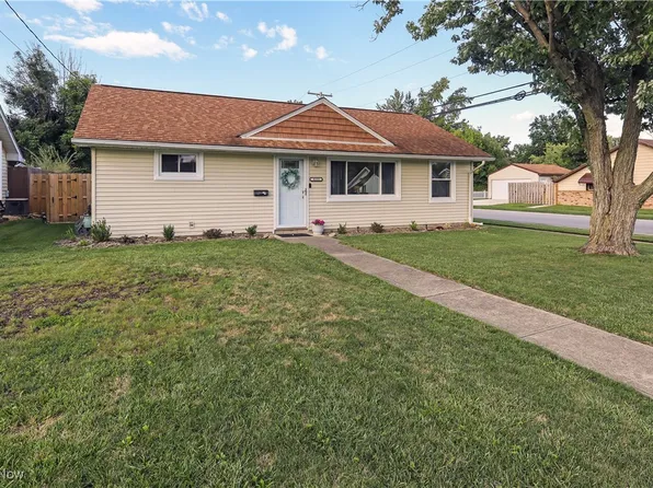 4231 Brockley Ave, Sheffield Lake, OH 44054