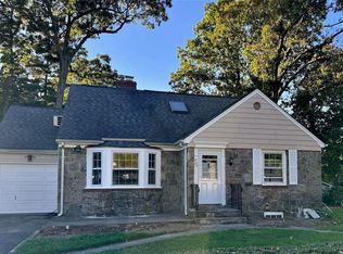 723 Hempstead Ave, West Hempstead, NY 11552