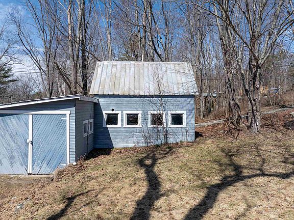 5th image of 102 Corliss Hill Road