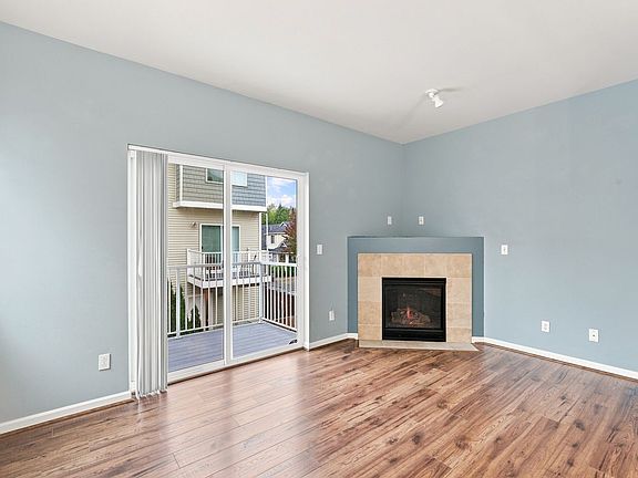 3rd image of 333 127th St SE #A