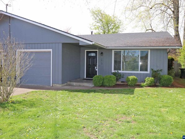 salem-oregon-449355435 picture