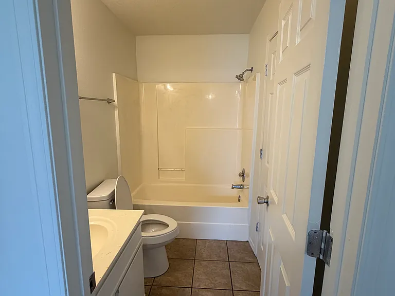 964 S Erika Ave #1 — Photo 7