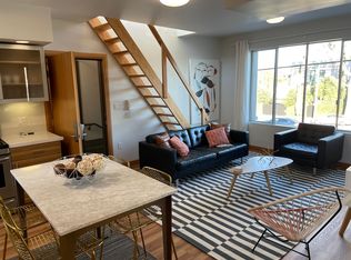 511 N San Vicente Blvd, Los Angeles, CA 90048