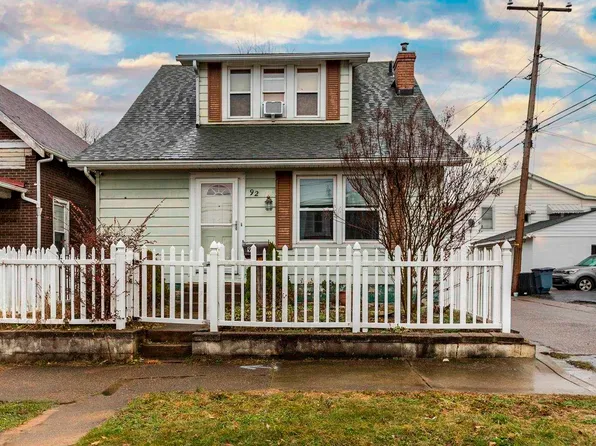 92 27th St, Huntington, WV 25702