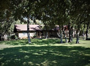 165 County Road 3131, Decatur, TX 76234