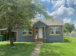 106 W Tutt St, Howe, TX 75459
