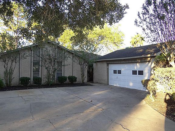 2nd image of 1550 Hilton Head Dr