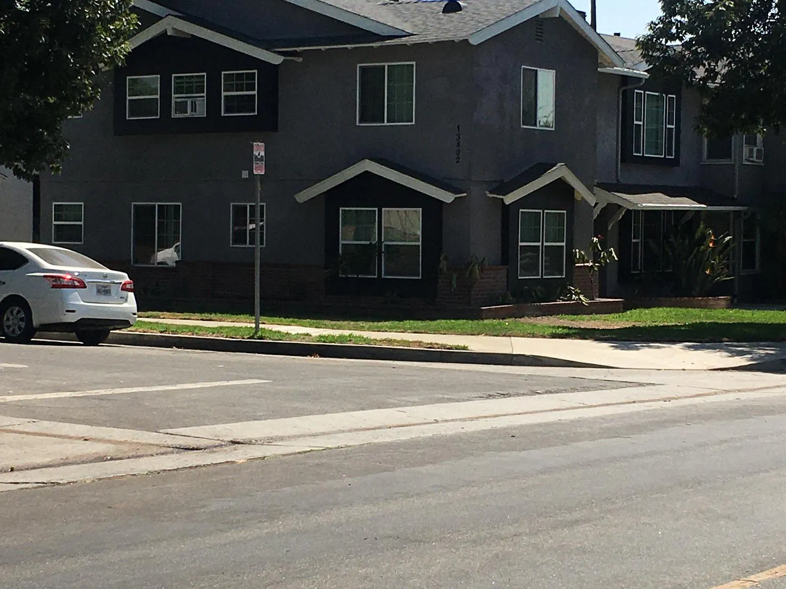 13802 Christine Dr — Photo 1