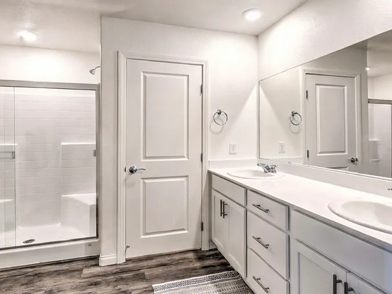 3428 W Rush Ave — Photo 8