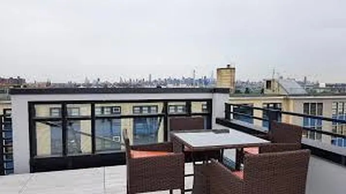 Rented by Nooklyn NYC LLC | media 36