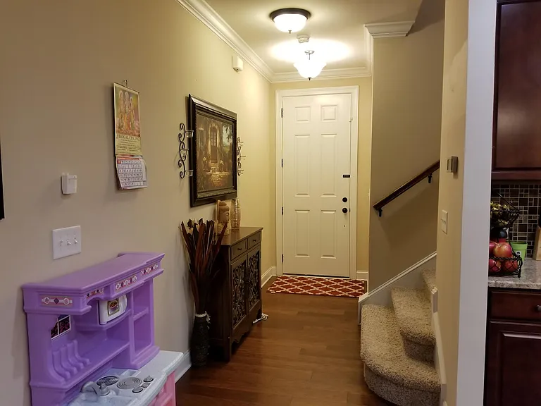 538 Rockcastle Dr — Photo 2