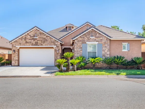 3560 Bloomfield Ln, Clovis, CA 93619