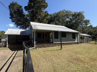 195 Gail St, Huntington, TX 75949