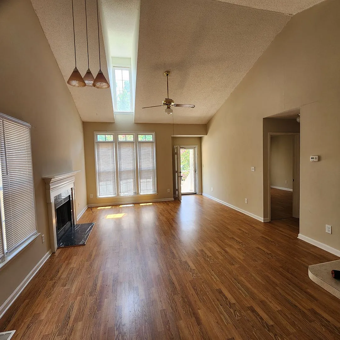 Ranch style home for rent Wake Forest — Photo 3