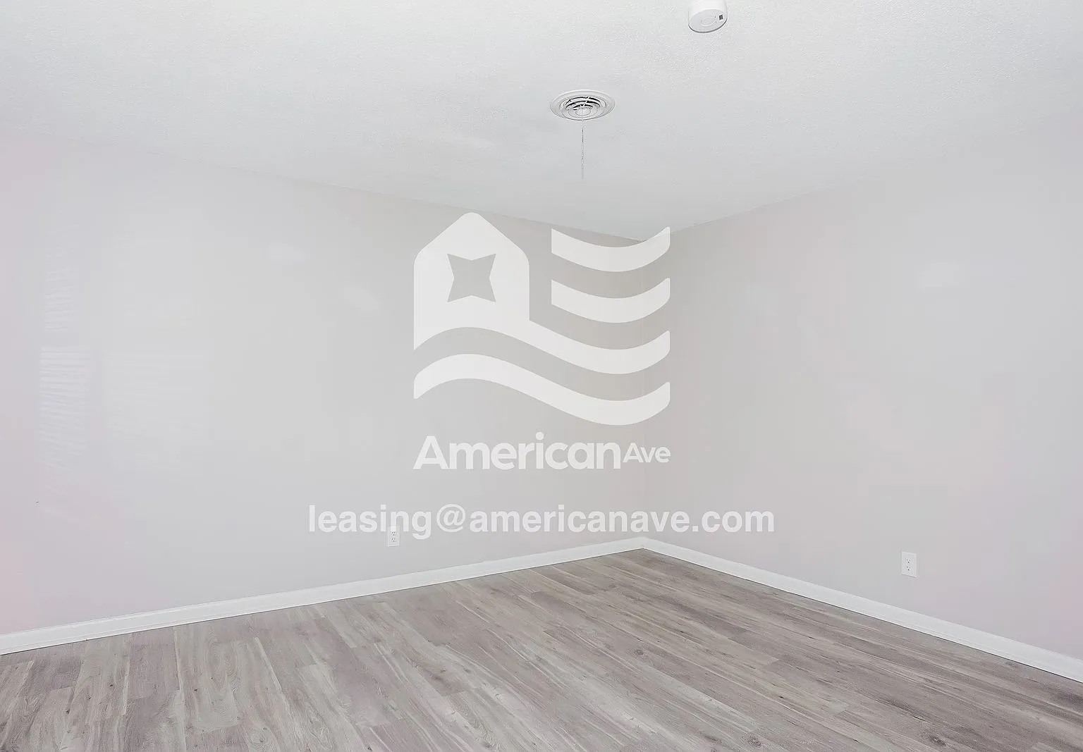 3 bed, 1.5 bath, 1188 sqft, $1,145 — Photo 3