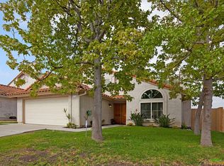 1958 Paseo Del Rey, Vista, CA 92084