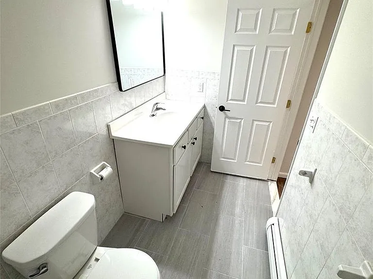 315 Main St #3 — Photo 8